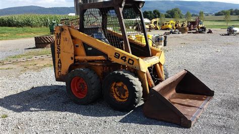 mustang 940 skidsteer|mustang 940 skid steer creeping.